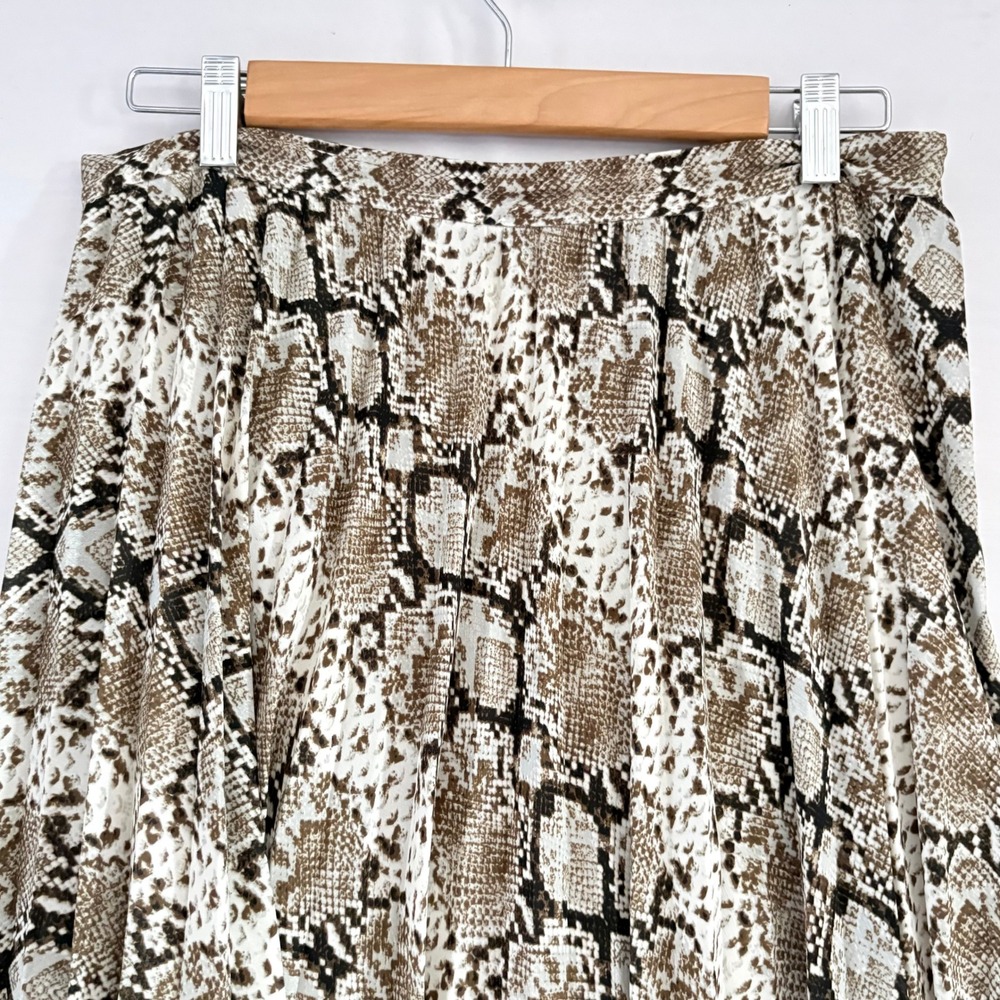 Banana Republic Snakeskin Pleated Midi Skirt Brown Animal Print Size 8 Lined - Picture 4 of 10